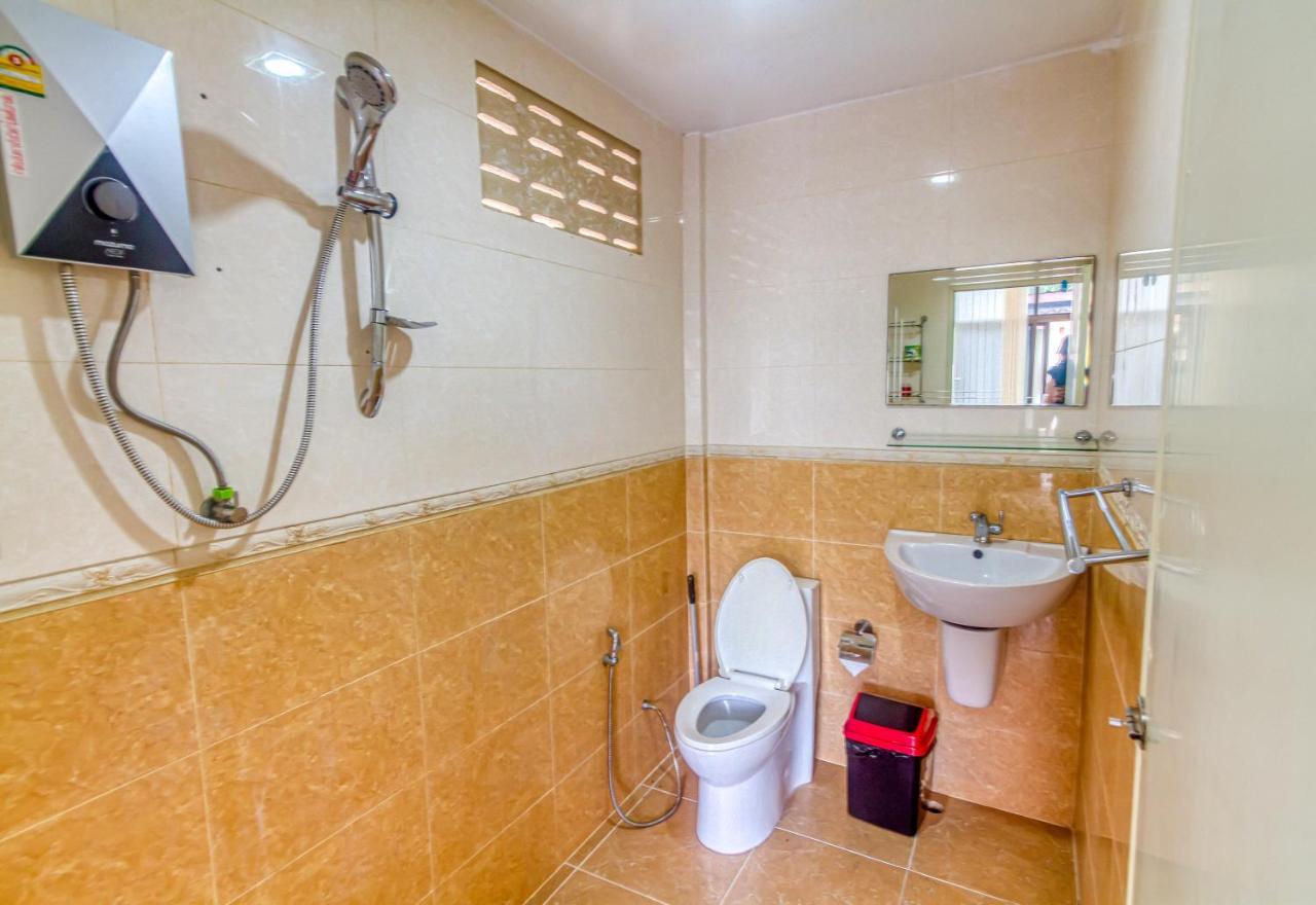 The Travelers Friend Hotel Ban Ai Dao Exterior photo