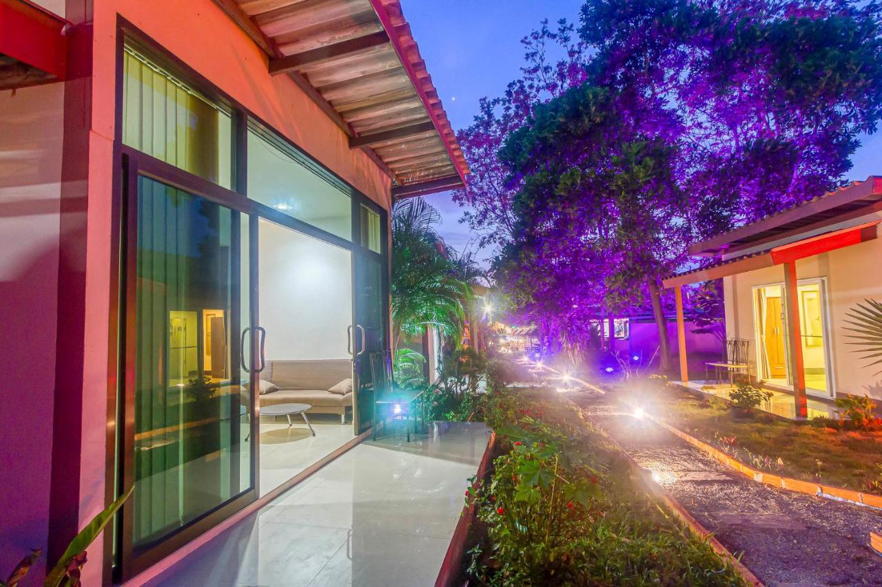 The Travelers Friend Hotel Ban Ai Dao Exterior photo